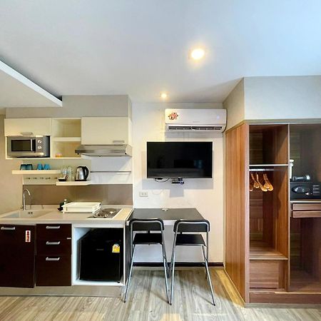 Arawana Express Phromphong Hotel Bangkok Luaran gambar