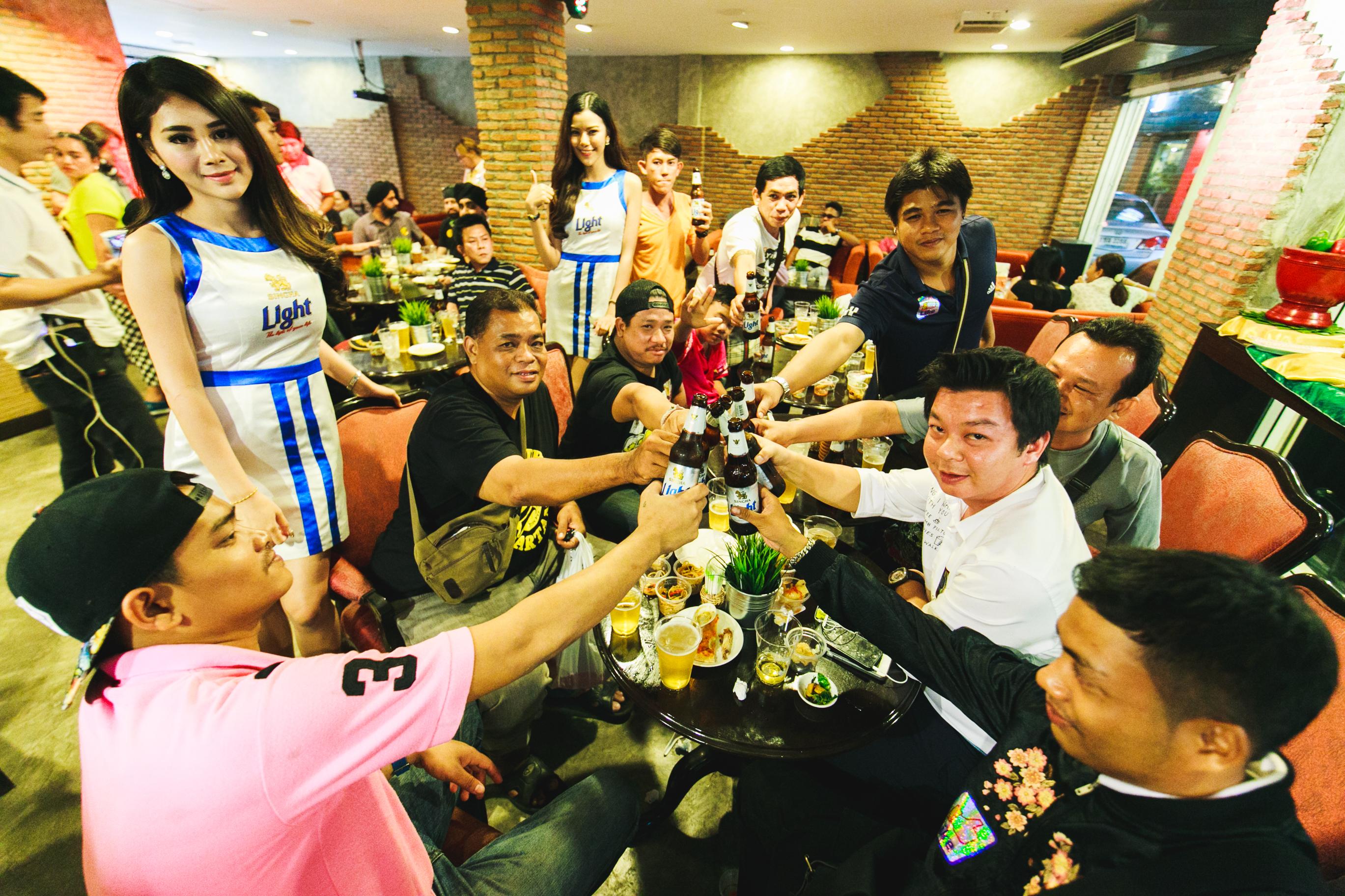 Arawana Express Phromphong Hotel Bangkok Luaran gambar