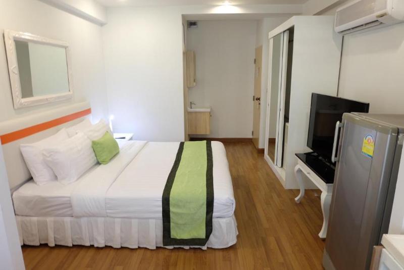 Arawana Express Phromphong Hotel Bangkok Luaran gambar